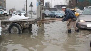 بارش شدید باران و جاری شدن سیل در غرب افغانستان- ایراف