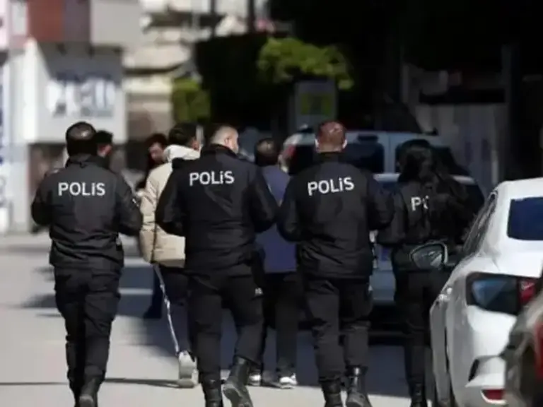 آخرین خبرها 12 بازداشت ۹ نفر به اتهام قاچاق انسان