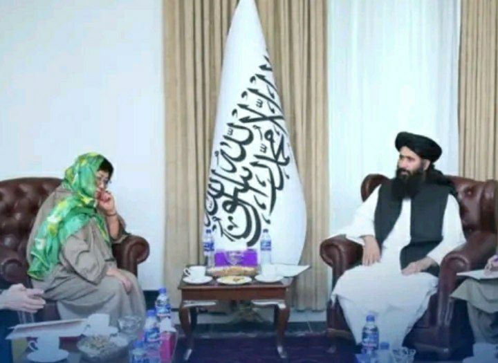 وضعیت مهاجران بازگشته به افغانستان محور دیدار مقام طالبان با رئیس یوناما