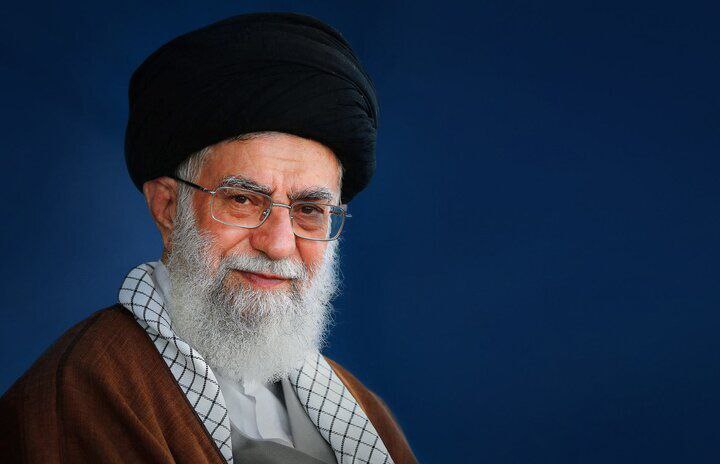 پیام رهبر انقلاب به زائران خانه خدا: حج ریشه مقاومت علیه استکبار است