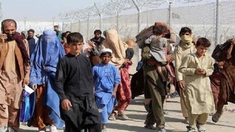 گزارش سازمان ملل درباره شکنجه و تهدید برخی مهاجران بازگشته به افغانستان؛ طالبان تکذیب کرد