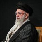 رهبر انقلاب: ایران با تکیه بر دین و دانش به اوج عزت و پیشرفت خواهد رسید