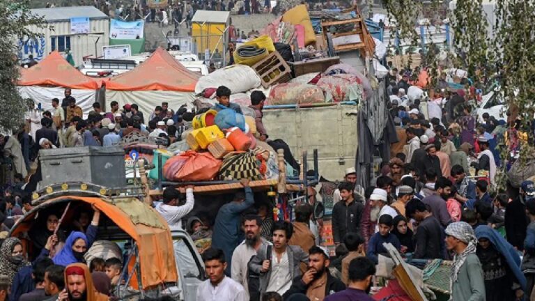 ادامه بازگشت سازمان‌یافته پناهندگان افغان از وزیرستان جنوبی