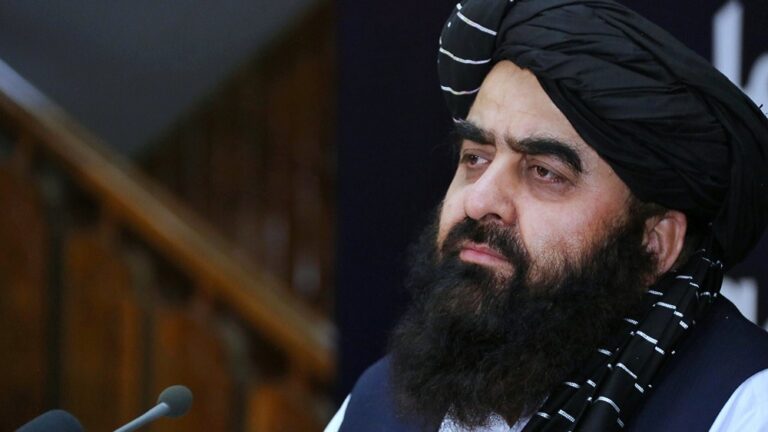 امیرخان متقی امشب راهی هند می‌شود