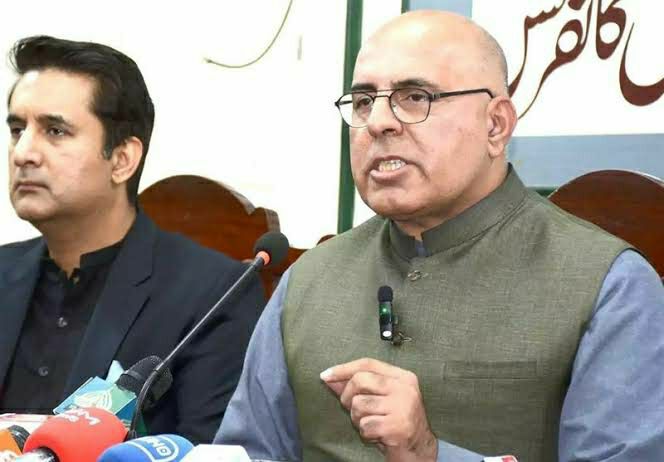 انفجار اسلام‌آباد؛ هشدار جان اچکزی به طالبان: منتظر پاسخ باشید