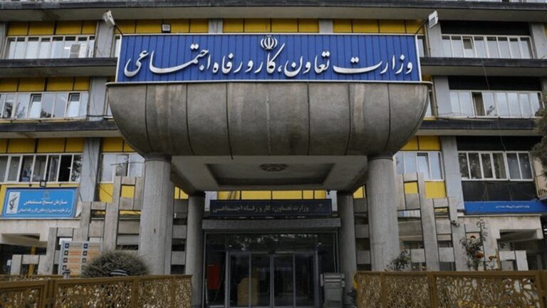 بودجه ۱۴۰۵؛ درآمد ۸۰۰ میلیاردی وزارت کار از اشتغال اتباع، پروانه فعالیت و نقشه‌های ساختمانی