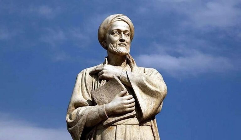 تاجیکستان «جایزه بین‌المللی ابن‌سینا» را برای قدردانی از دستاوردهای پزشکی پایه‌گذاری کرد