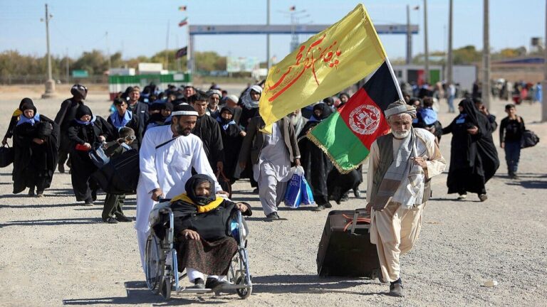 Iraq Allocates 15,000 Arbaeen Visa Approvals, Prompting Iran to Open Transit Visa Registration for Afghan Pilgrims