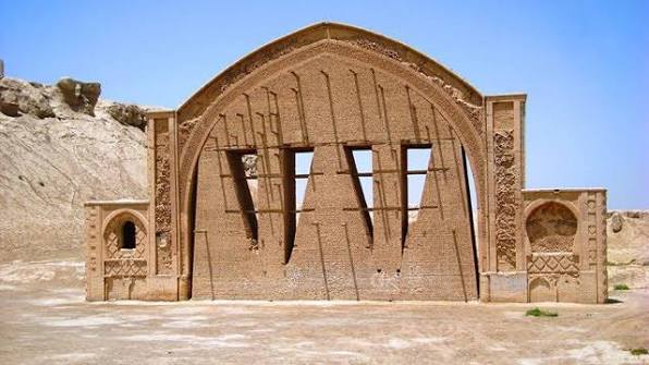بازسازی قلعه باستانی بُست؛ میراث تاریخی هلمند کجاست؟
