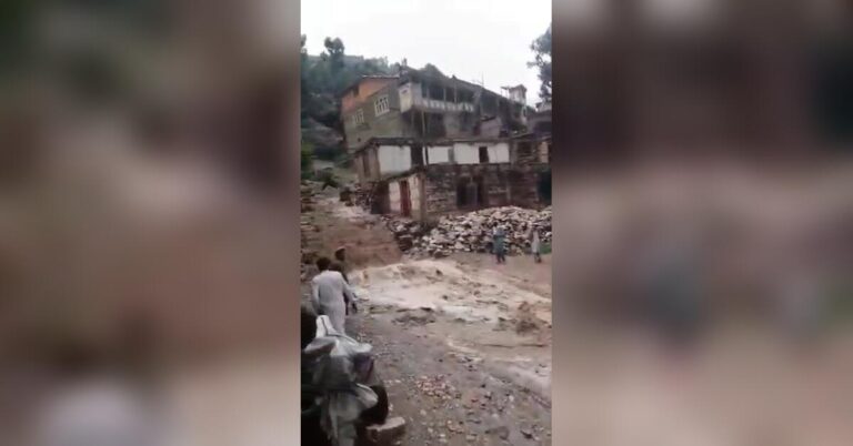 سیل در نورستان؛ سه عضو یک خانواده جان باختند  
