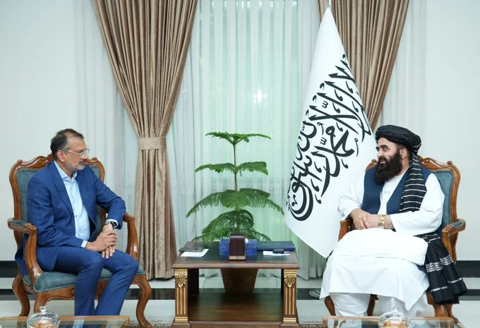 دیدار متقی با نماینده آژانس پناهندگان ملل متحد؛ تاکید بر هماهنگی در بازگشت مهاجران