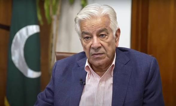 بی‌اعتمادی به آینده؛ نگرانی وزیر دفاع پاکستان از خروج نخبگان